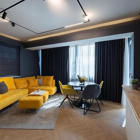 Topaz Beachfront Apartment Warna Exterior foto